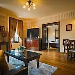 Apartament Joy - Luxurious In With Hot Tub & Views Timișoara