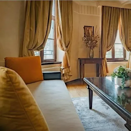 Joy - Luxurious In With Hot Tub & Views Apartamento