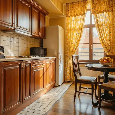 Joy - Luxurious In With Hot Tub & Views Apartman *