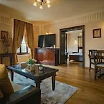 Joy - Luxurious In With Hot Tub & Views * Timisoara
